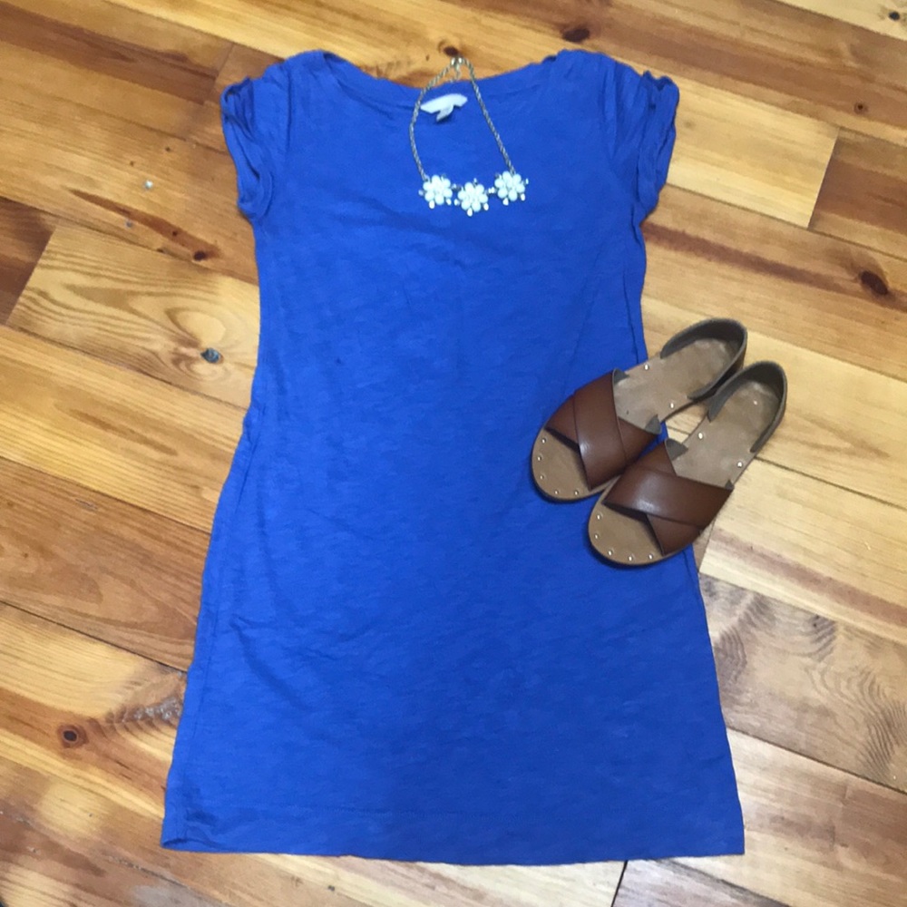 Cute and Comfy Banana Republic Dress!